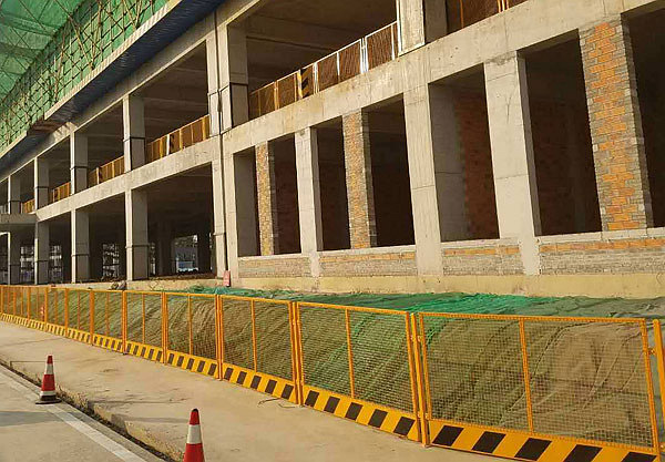 基坑護(hù)欄價格